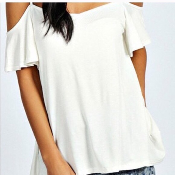 Green Envelope Tops - NWT GREEN ENVELOPE cold shoulder blouse